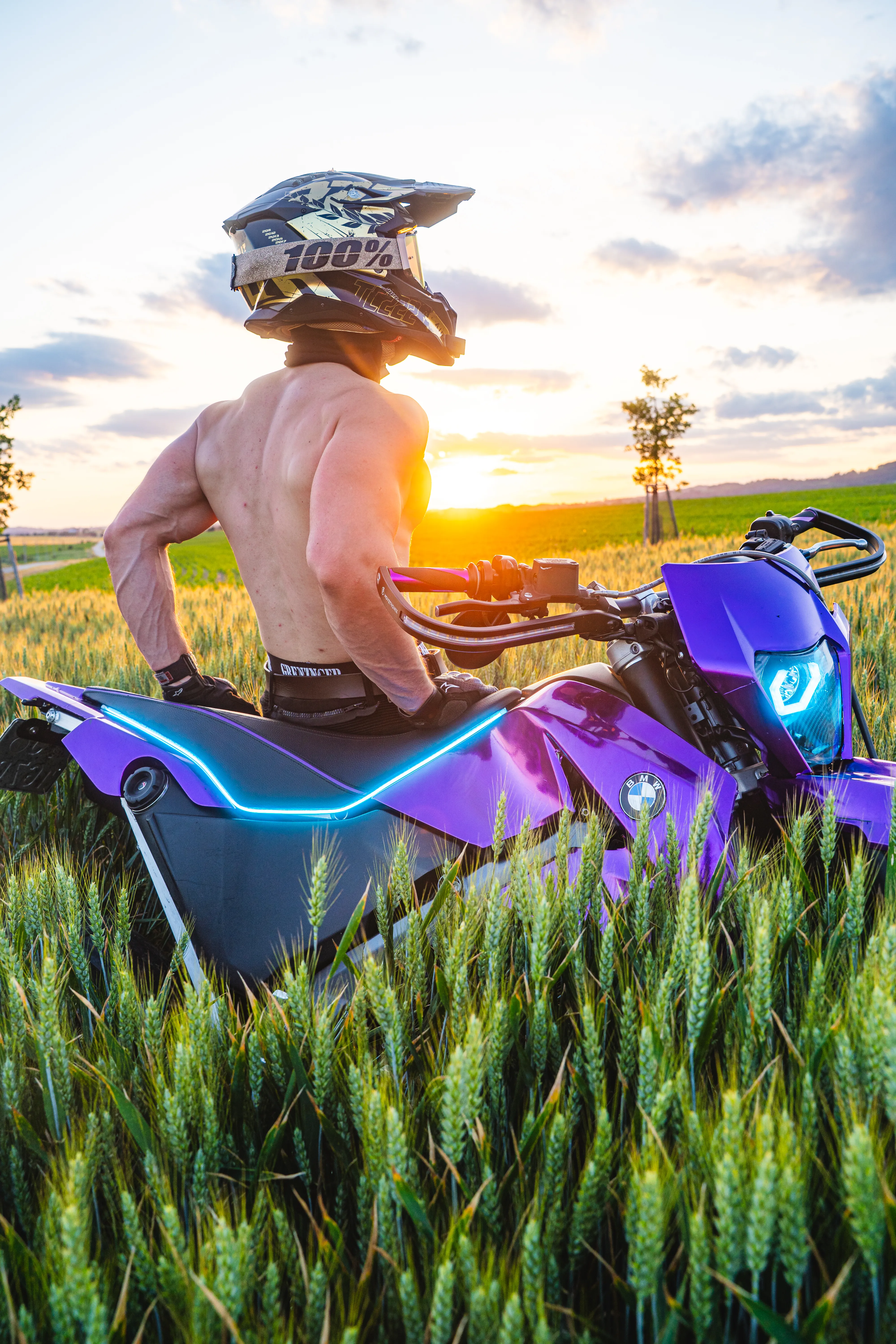 Auta & motorky — 1